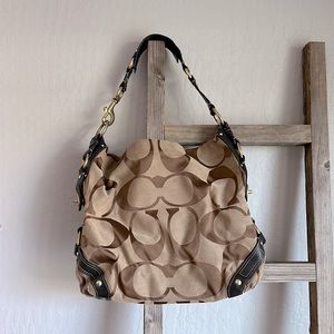 Coach shoulder bag, horse bit strap